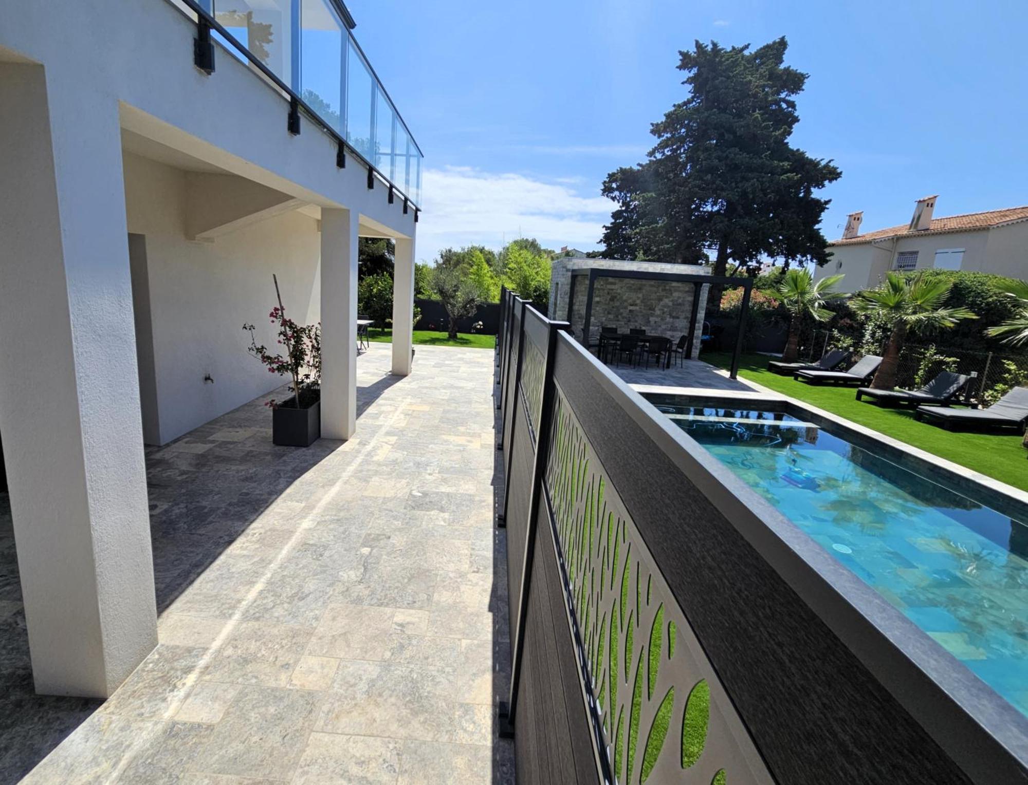 Etoile Du Berger Saint Aygulf 3 Villas Et 4 Appartements Jardin Individuel Et Piscine Chauffee En Saison - La Mer Et Les Plages 450 M 外观 照片