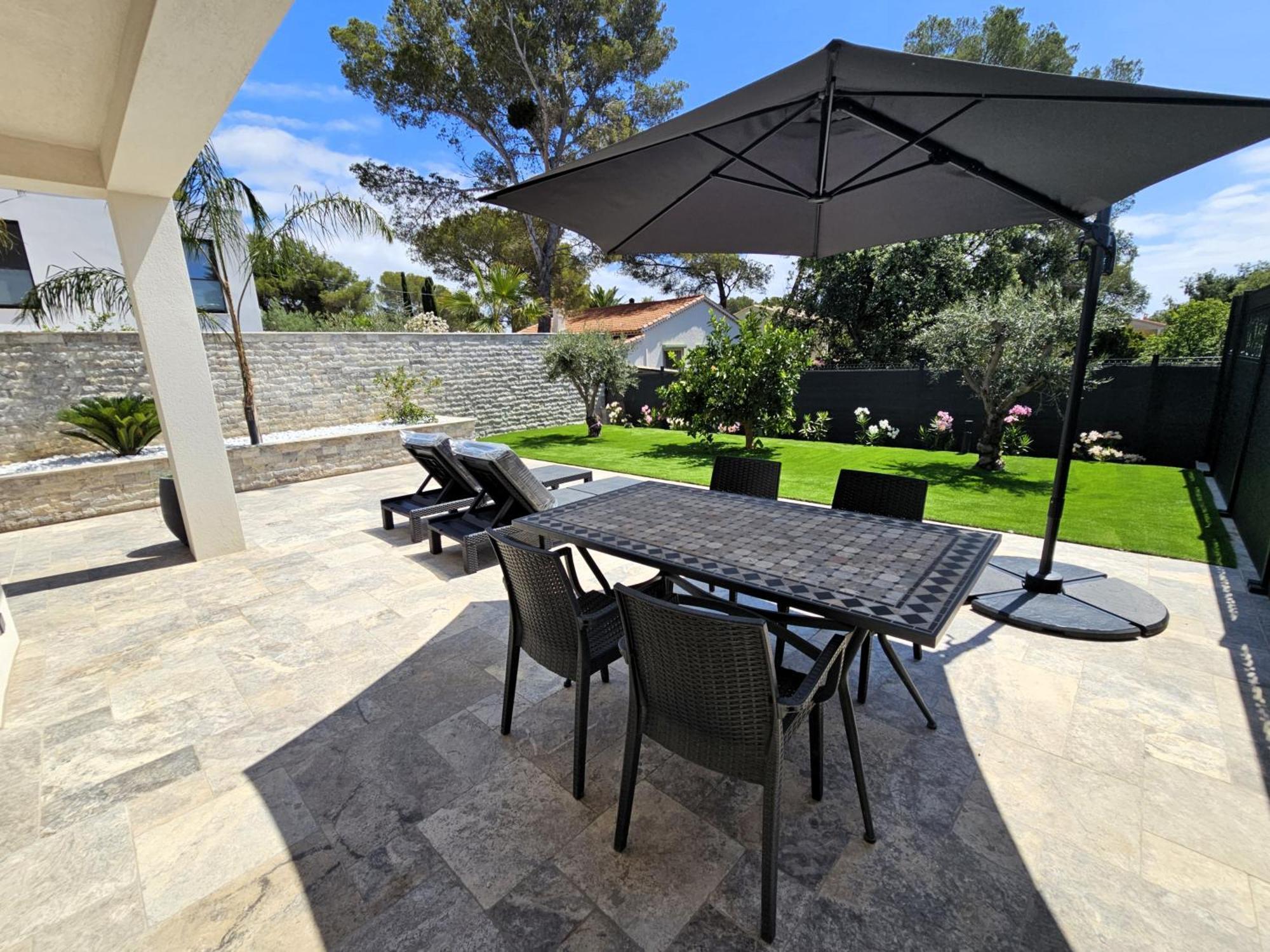 Etoile Du Berger Saint Aygulf 3 Villas Et 4 Appartements Jardin Individuel Et Piscine Chauffee En Saison - La Mer Et Les Plages 450 M 外观 照片