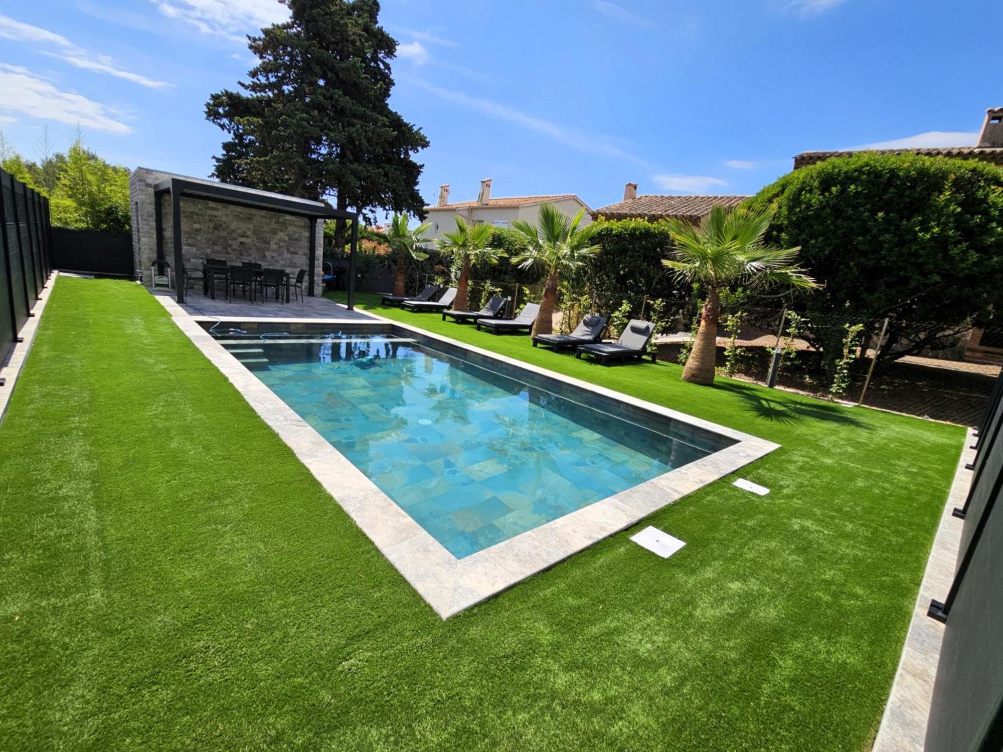 Etoile Du Berger Saint Aygulf 3 Villas Et 4 Appartements Jardin Individuel Et Piscine Chauffee En Saison - La Mer Et Les Plages 450 M 外观 照片