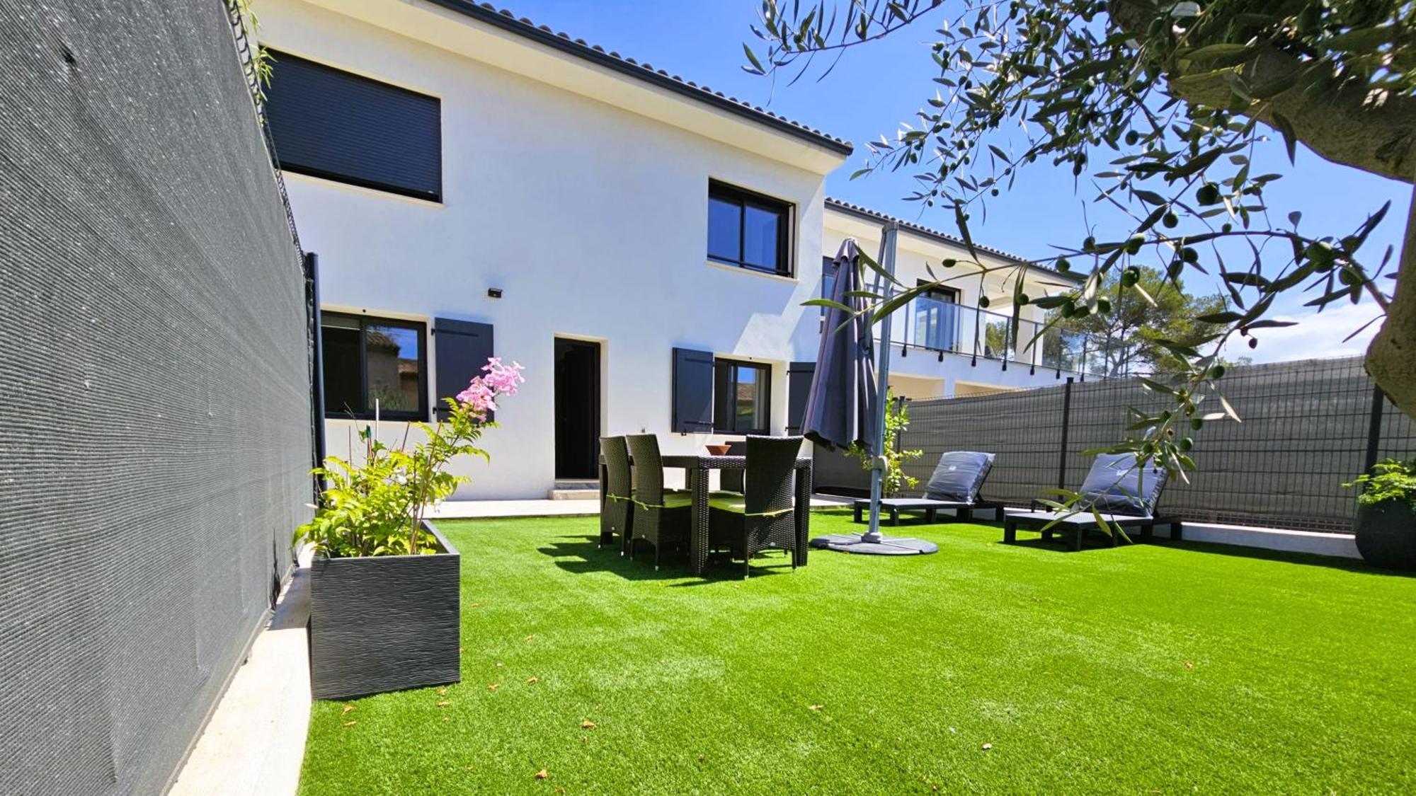 Etoile Du Berger Saint Aygulf 3 Villas Et 4 Appartements Jardin Individuel Et Piscine Chauffee En Saison - La Mer Et Les Plages 450 M 外观 照片