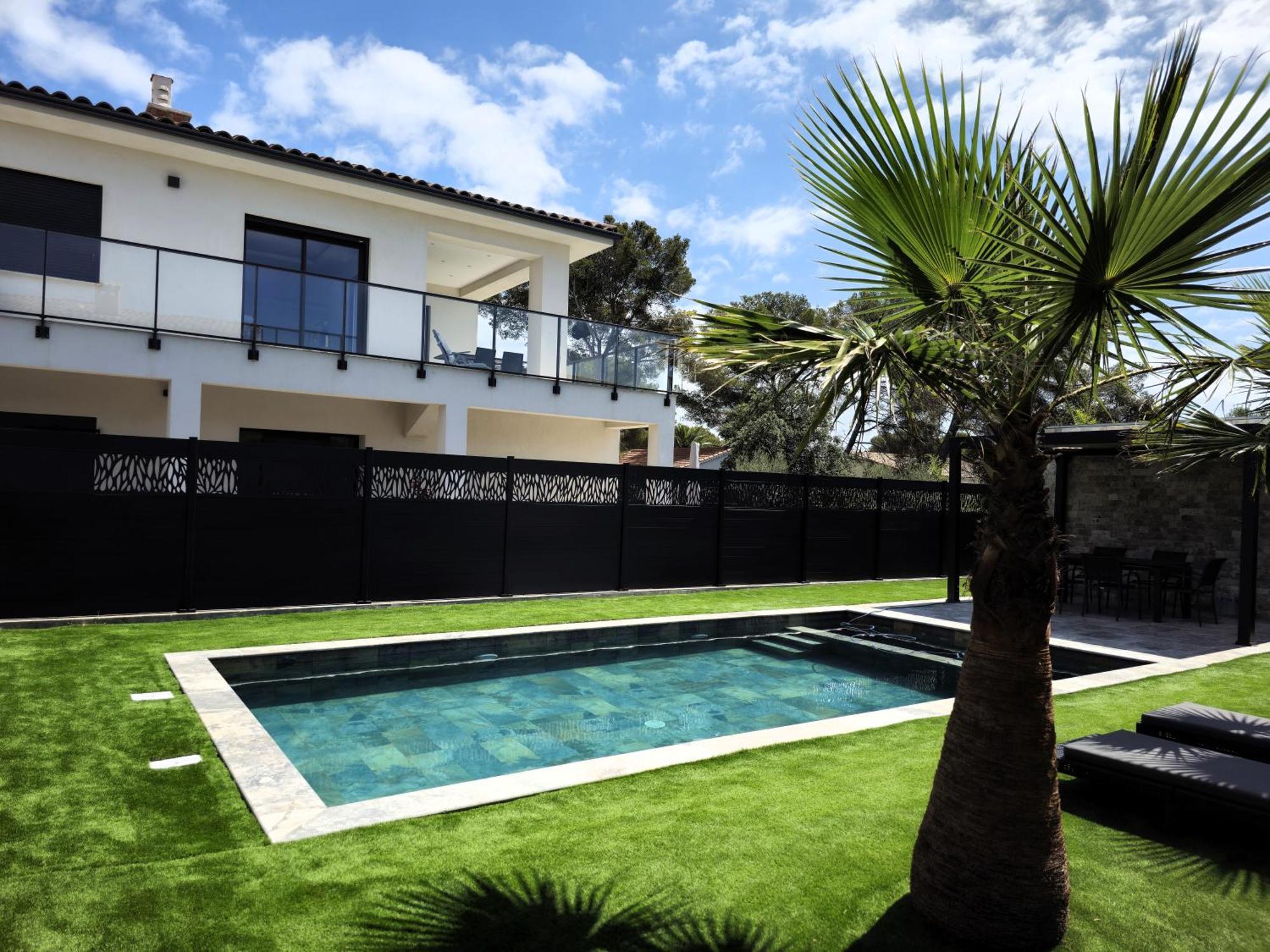 Etoile Du Berger Saint Aygulf 3 Villas Et 4 Appartements Jardin Individuel Et Piscine Chauffee En Saison - La Mer Et Les Plages 450 M 外观 照片